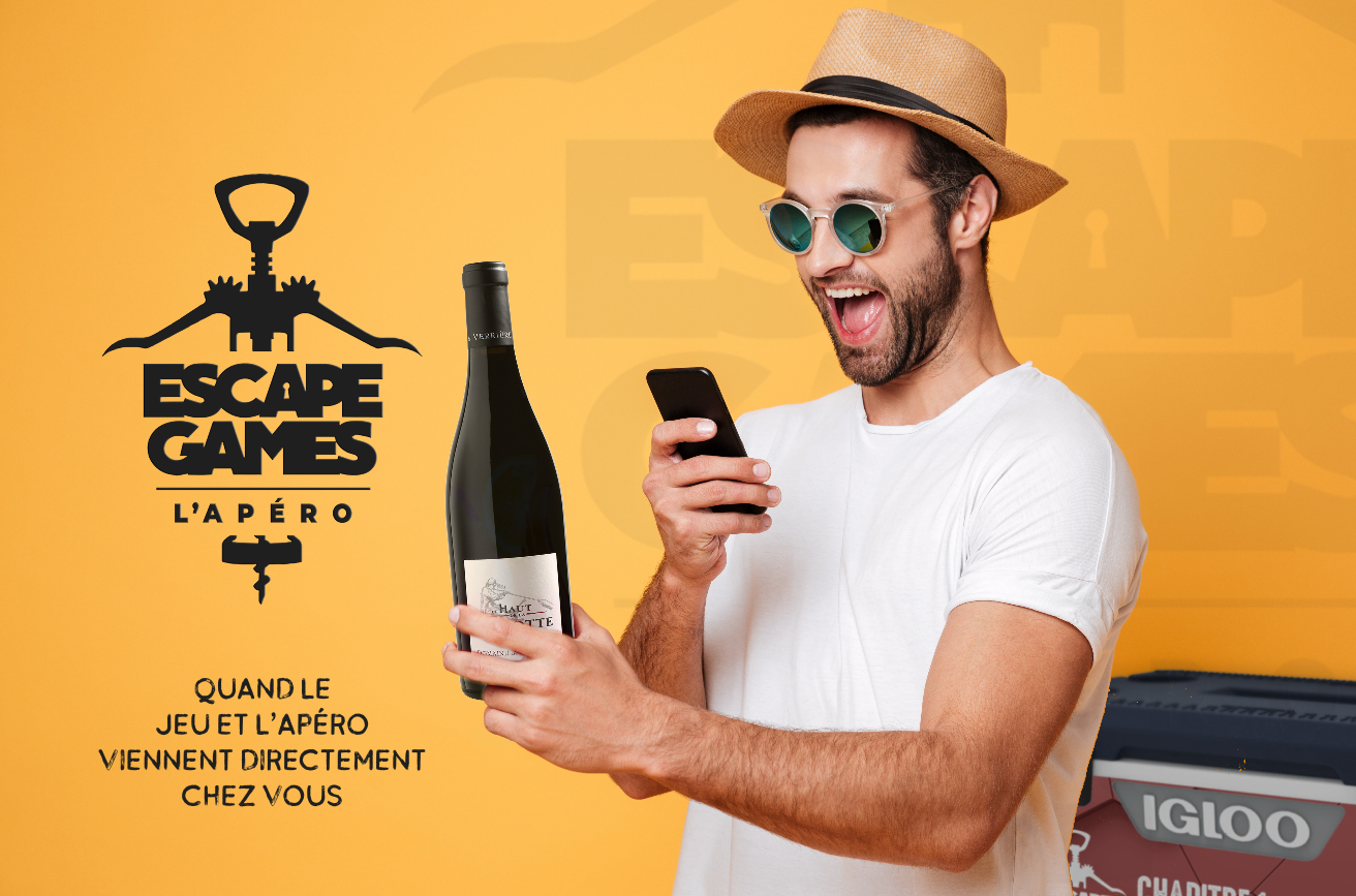 Affiche "Escape Games L'Apéro" : homme souriant avec bouteille de vin et téléphone, glacière en arrière-plan